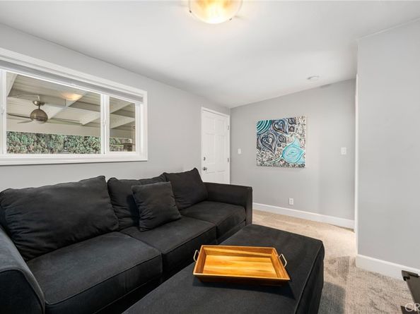 16600 Gilmore Street, Lake Balboa CA 91406