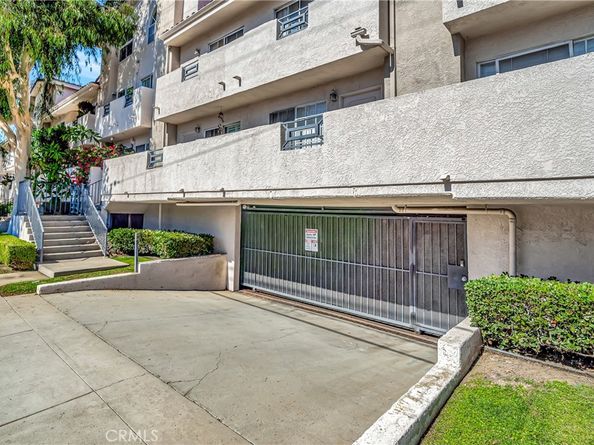 14727 Magnolia Boulevard 126, Sherman Oaks CA 91403