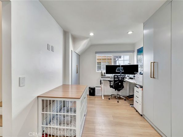 14727 Magnolia Boulevard 126, Sherman Oaks CA 91403