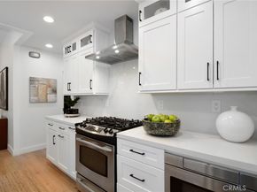 959 N Doheny 205, West Hollywood CA 90069