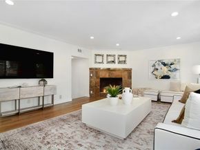 959 N Doheny 205, West Hollywood CA 90069