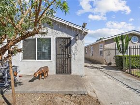 10618 Grape St, Los Angeles CA 90002
