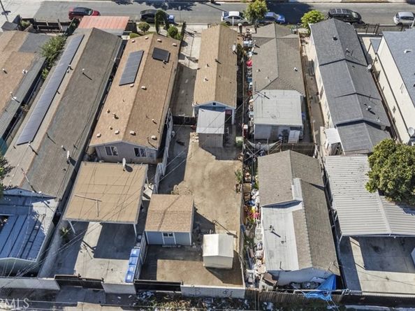 10618 Grape St, Los Angeles CA 90002