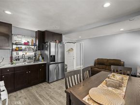 10618 Grape St, Los Angeles CA 90002