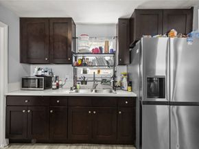 10618 Grape St, Los Angeles CA 90002