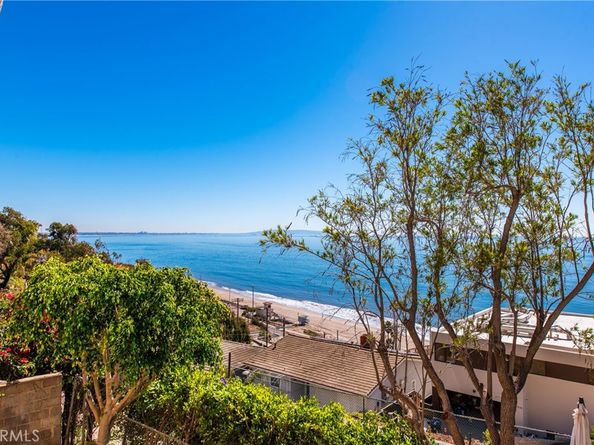 17632 Revello, Pacific Palisades CA 90272