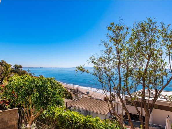 17632 Revello, Pacific Palisades CA 90272