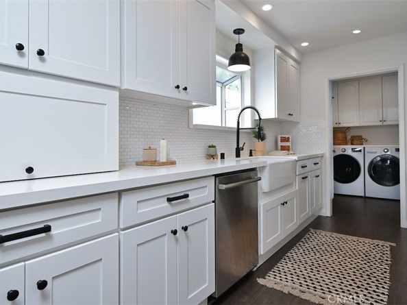 12614 Morrison, Studio City CA 91607