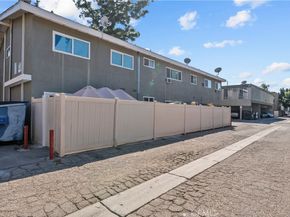 10005 Sepulveda, San Fernando CA 91345