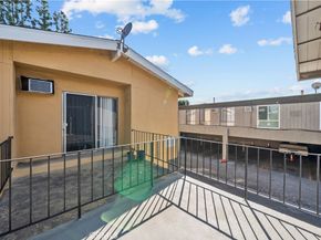 10005 Sepulveda, San Fernando CA 91345