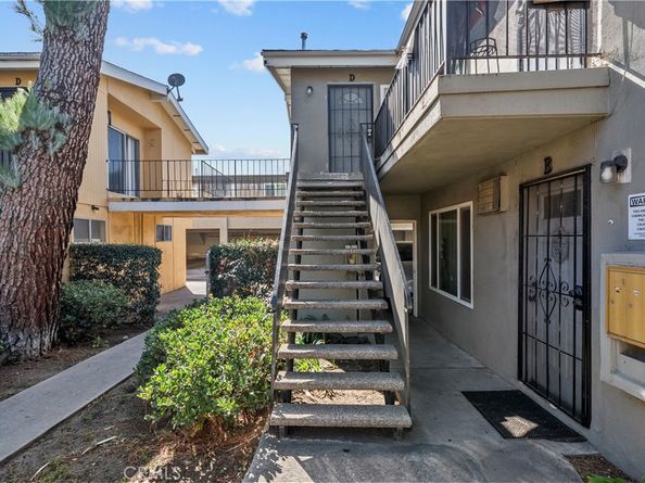 10005 Sepulveda, San Fernando CA 91345