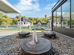 20620 Chatsboro Drive, Woodland Hills CA 91364