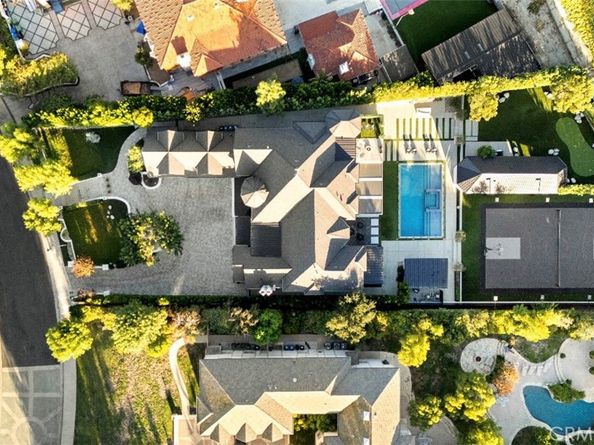 20620 Chatsboro Drive, Woodland Hills CA 91364