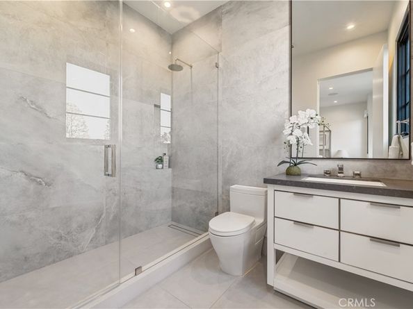 20620 Chatsboro Drive, Woodland Hills CA 91364