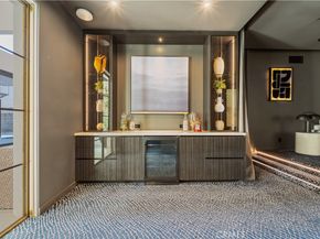 20620 Chatsboro Drive, Woodland Hills CA 91364