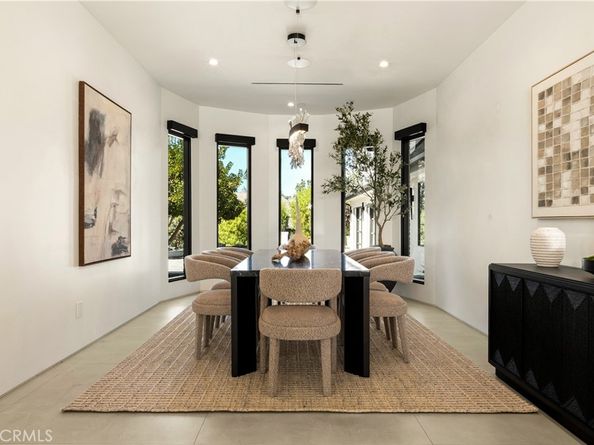 20620 Chatsboro Drive, Woodland Hills CA 91364