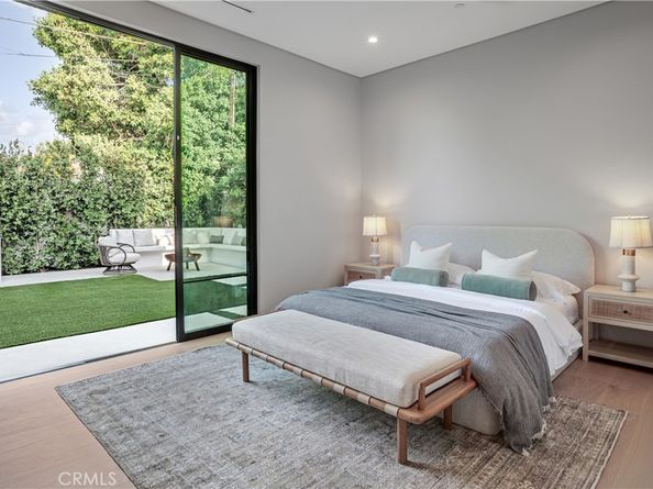 4830 Valjean Avenue, Encino CA 91436