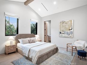 4830 Valjean Avenue, Encino CA 91436