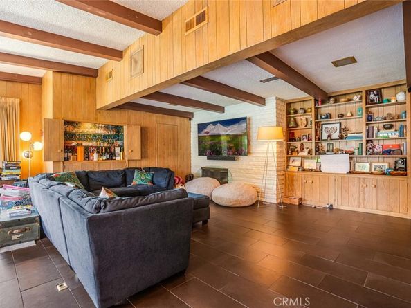 6616 Langdon Avenue, Van Nuys CA 91406