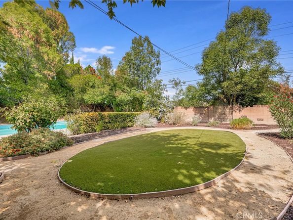8374 Sausalito Avenue, West Hills CA 91304