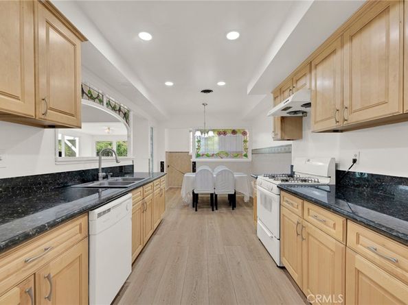 8374 Sausalito Avenue, West Hills CA 91304
