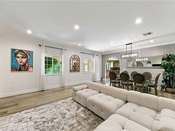 11265 Sunshine Terrace, Studio City CA 91604