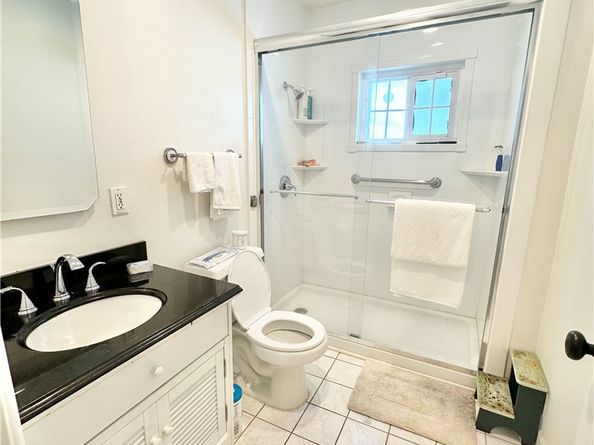 3223 Perlita Avenue, Los Angeles CA 90039