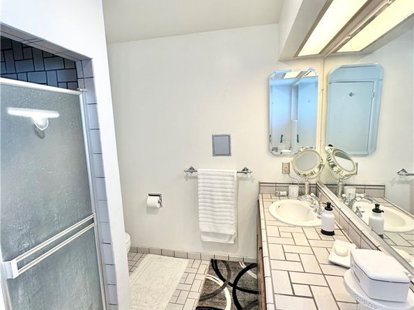 3223 Perlita Avenue, Los Angeles CA 90039