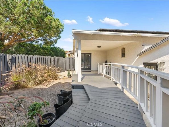 7600 Earldom Avenue, Playa Del Rey CA 90293