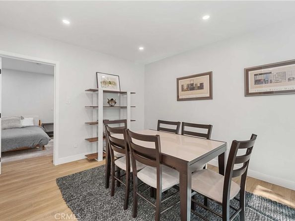 7600 Earldom Avenue, Playa Del Rey CA 90293