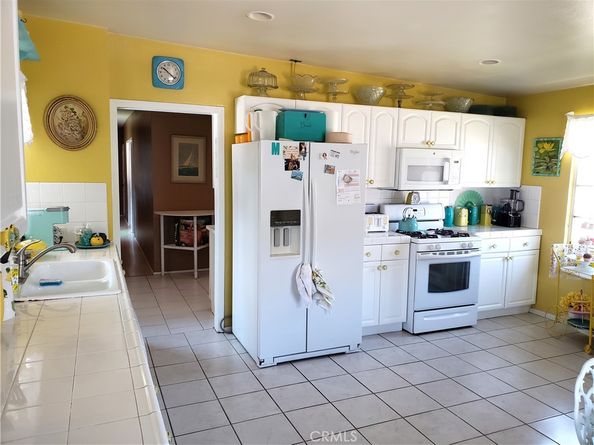 8110 Brownstone Street, Sunland CA 91040