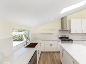 15724 Chase Street, North Hills CA 91343