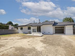 15724 Chase Street, North Hills CA 91343