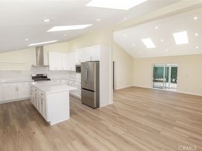15724 Chase Street, North Hills CA 91343
