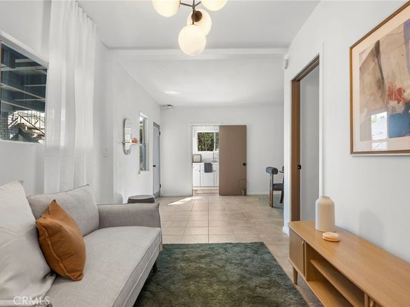 3812 Roderick Road, Los Angeles CA 90065