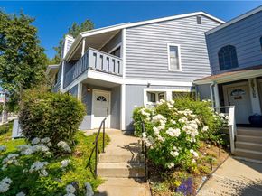 29125 Thousand Oaks Boulevard D, Agoura Hills CA 91301