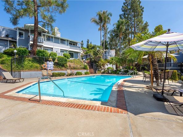 29125 Thousand Oaks Boulevard D, Agoura Hills CA 91301