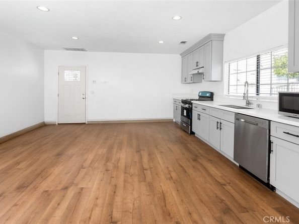 6608 Saint Clair Avenue, North Hollywood CA 91606