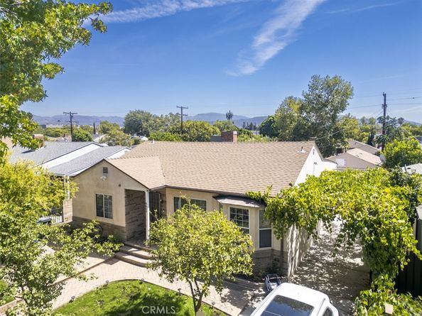 6608 Saint Clair Avenue, North Hollywood CA 91606