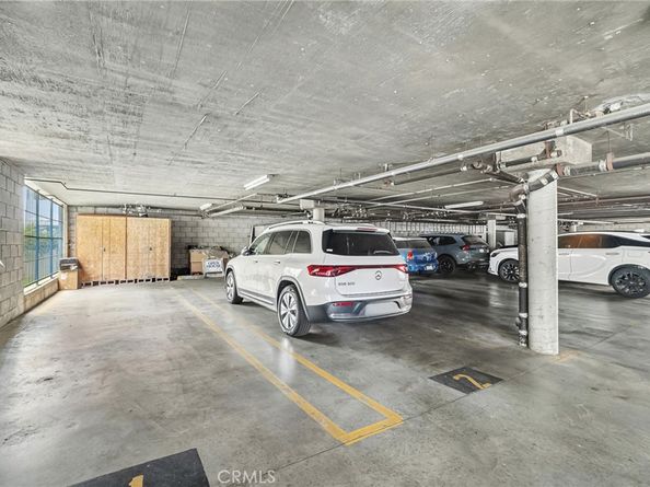 14560 Clark Street 215, Sherman Oaks CA 91411