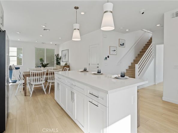 385 Willow Run Lane, Carson CA 90745