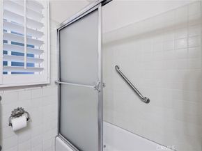 6542 Zelzah Avenue, Reseda CA 91335