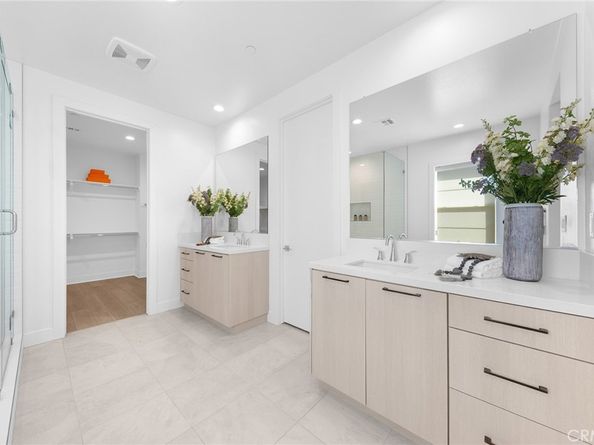 131 Bear Leaf Drive, Lake Forest CA 92630