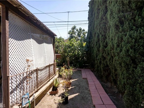 4615 Brunswick Avenue, Los Angeles CA 90039