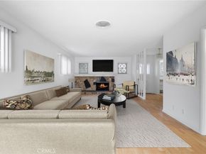 7646 De Soto Avenue, Canoga Park CA 91304