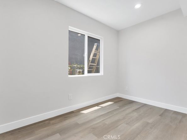 1234 W 89th Street, Los Angeles CA 90044