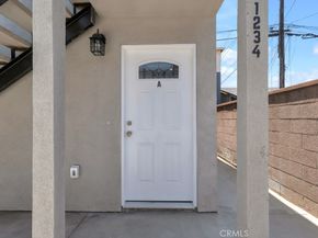 1234 W 89th Street, Los Angeles CA 90044