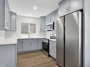 1234 W 89th Street, Los Angeles CA 90044