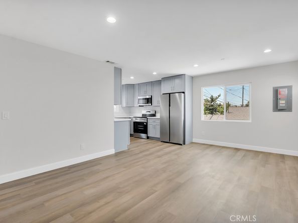 1234 W 89th Street, Los Angeles CA 90044