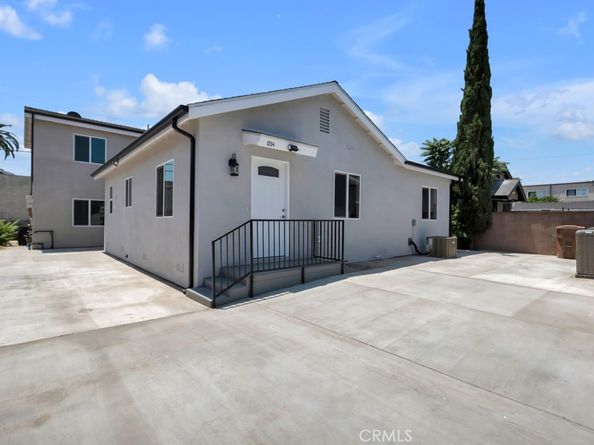1234 W 89th Street, Los Angeles CA 90044
